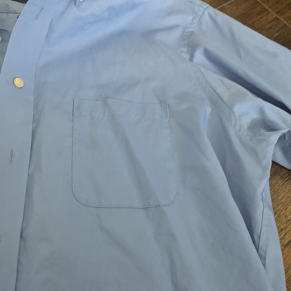 5/$20 Chaps button down - Picture 4 of 6